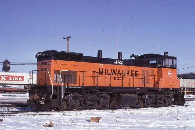 Duplicate Train Slide Milwaukee MP-15  #482  Franklin Park Illinois