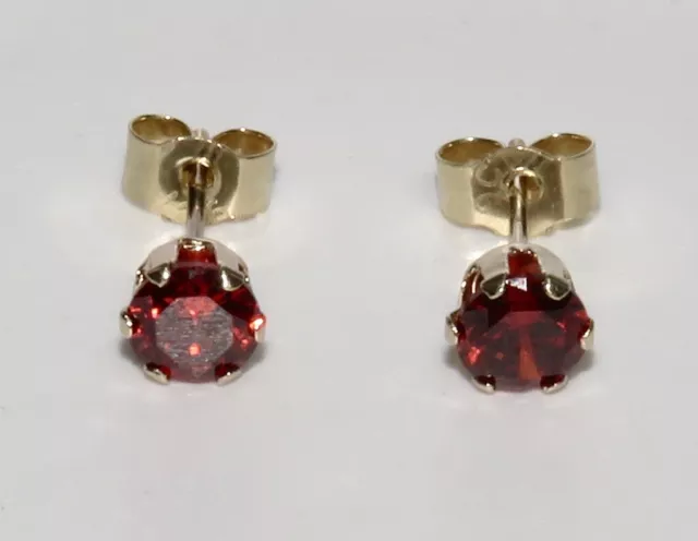 9ct Gold Garnet Solitaire Stud Earrings - 4mm