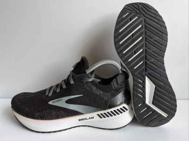 Brooks Bedlam 3 Damen Road Laufschuhe schwarz - UK GRÖSSE 4,5 B - UVP £ 145
