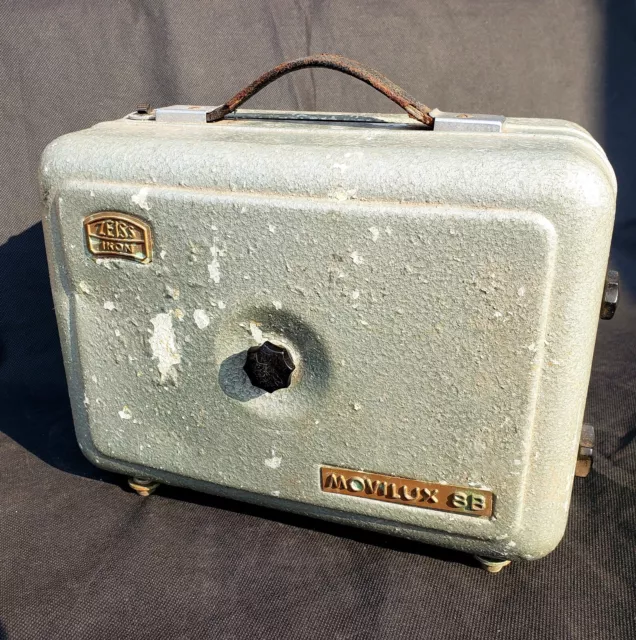 Vintage ZEISS IKON Movilux 8b 8mm Film Projector 1950s /60s