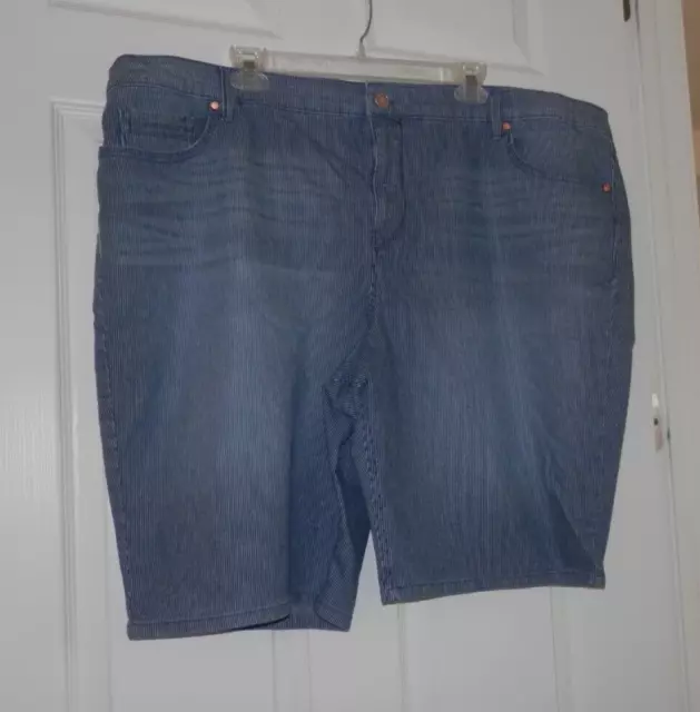 Bandolino 2024 riley shorts