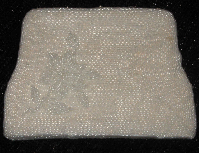 Pochette De Soirée Vintage Hong Kong - Perles De Rocaille Blanche - Chaîne - Motif Fleur - Petit Modèle
