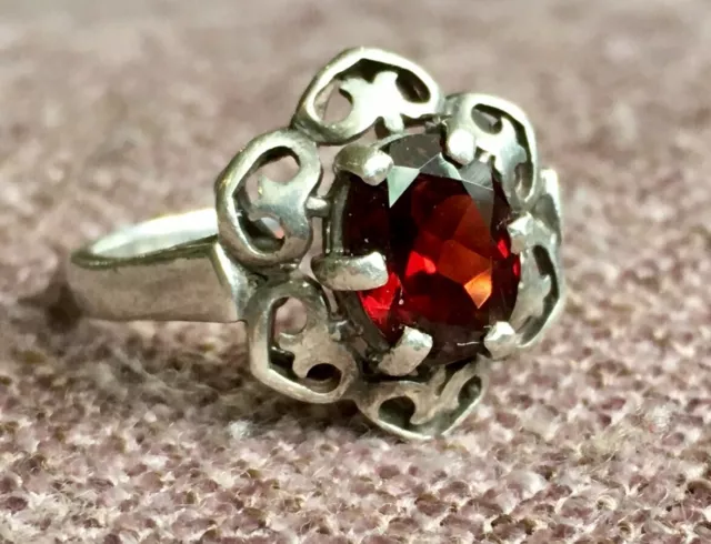 Ring №18 Vintage Silver 800 ☆ Red Garnet Stone Ring 8 size 18.25 woman 3.96 gram