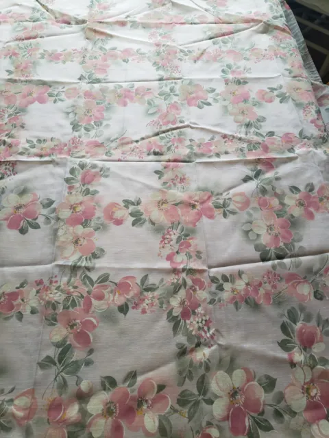 Vintage Floral Shower Curtain, Shabby Chic, French Country. Beautiful. EUC