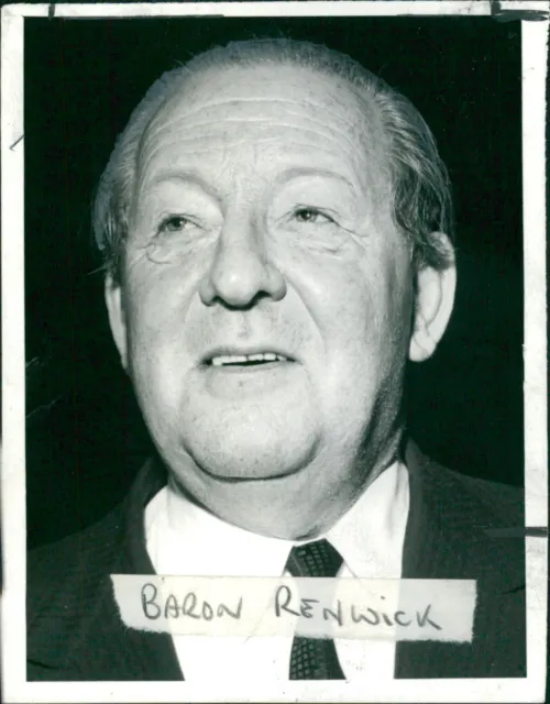 Robert Renwick - Vintage Photograph 1624128