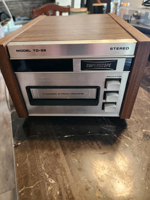 LECTEUR CD / DVD / SACD Marantz Super Audio modèle DV6001 testé