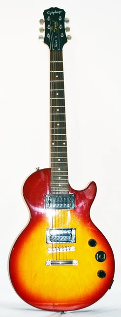 Epiphone Les Paul Special II Electric Guitar Great Condition with case.