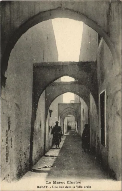 CPA AK MAROC RABAT Une Rue dans la Ville arabe (38866)