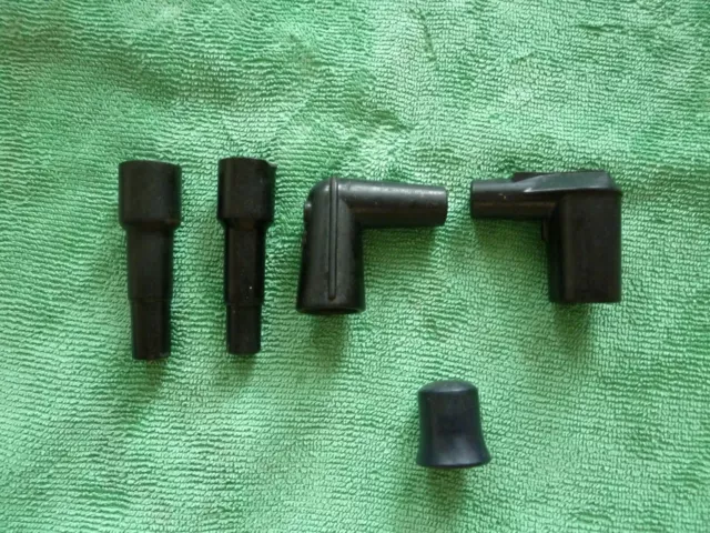 4 x VINTAGE BAKELITE Zündkerzenkappen 1 ist KLG, 1 ist Champion andere 2 keine Marke