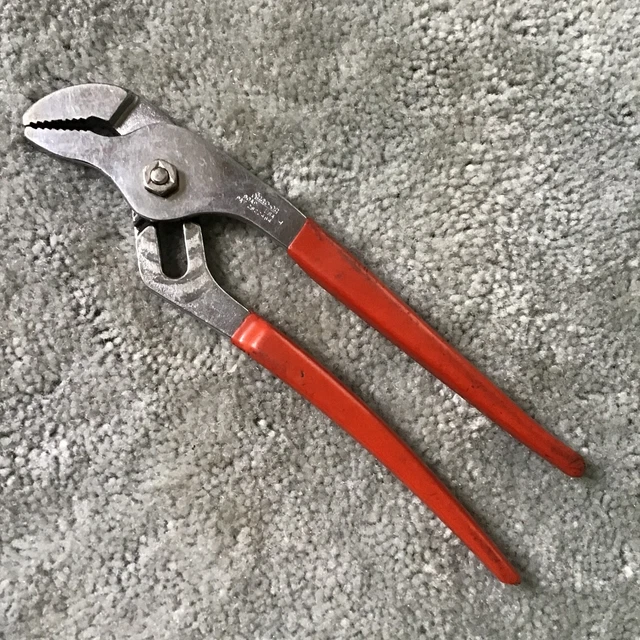 SNAPON VINTAGE UNDERLINE Logo 9" Adjustable Joint Interlocking Channel