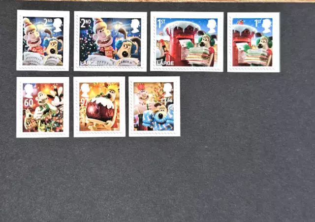 2010 Wallace and Gromit Christmas Self Adhesives UNMOUNTED MINT STAMP SET MNH