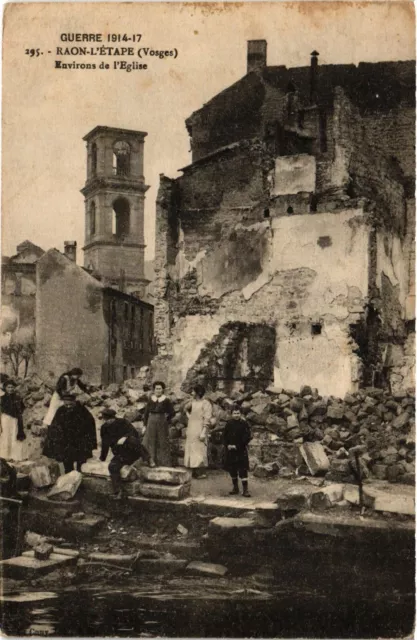 CPA MILITAIRE Raon-L'Étape, Environs de l'Eglise (315503)
