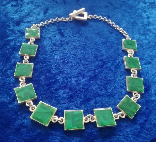 Collier Vintage Biche De Bère - Métal Argenté Vernissé Vert, Superbe état