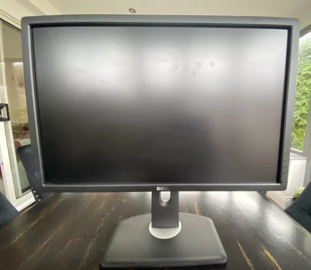 Dell UltraSharp U2412Mc 24" VGA DVI-D DP 1920x1200 Widescreen Monitor With Stand