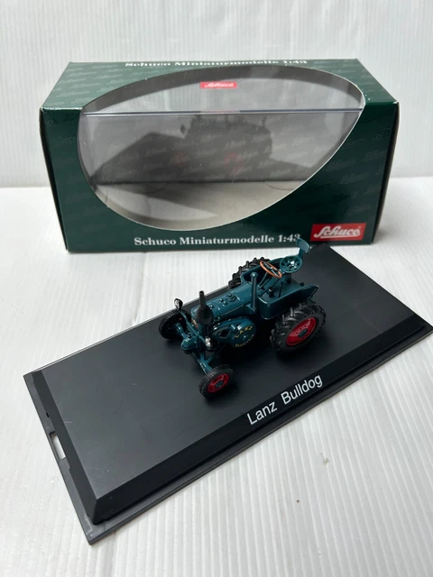 SCHUCO - TRACTEUR LANZ BULLDOG avec une remorque citerne - 1/32
