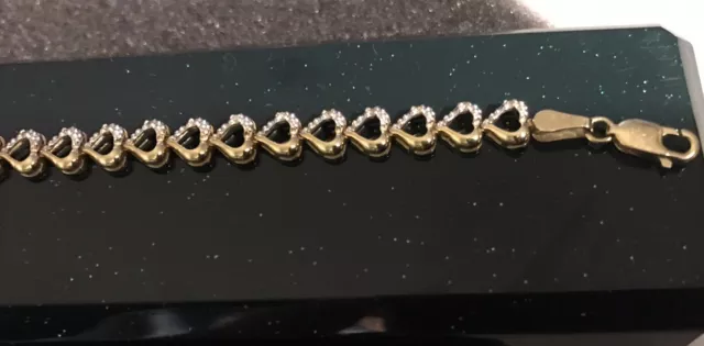 14k Gold Heart Bracelet With Diamonds