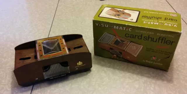 Vintage Visu Matic Card Shuffler Cordless Electric Royal London 1969 with Box.