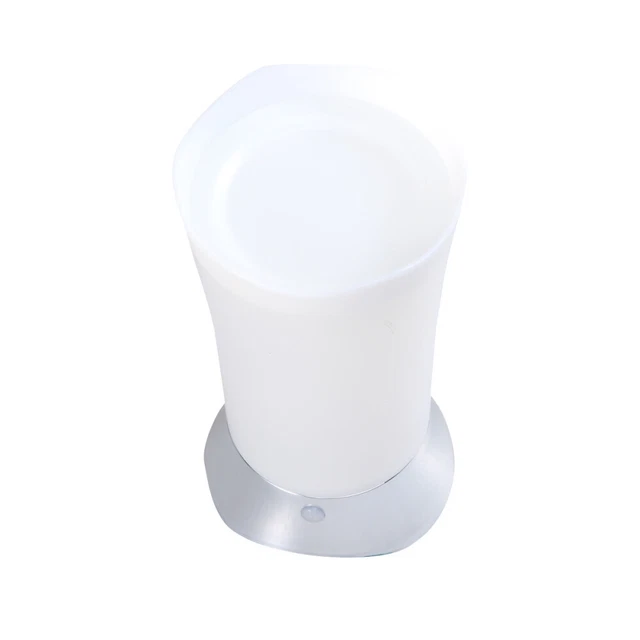 BATTERY-OPERATED LIGHT-SENSITIVE LAMP Motion Sensor Table Portable ...