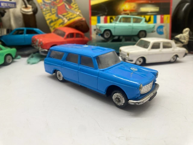 NOREV 1/43 - PEUGEOT 404 L FAMILIALE - N° 28 - avec boite d'origine