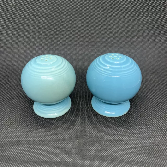 Fiesta Peacock Salt & Pepper Set Round Shaker Pair Fiestaware Homer Laughlin