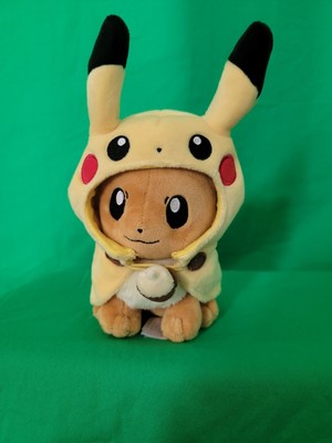 eevee with pikachu cape