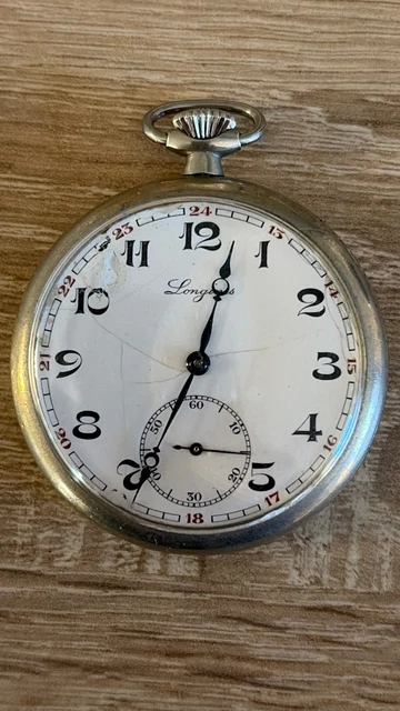 montre de bord/ horloge voiture. gousset .8 jours . diamètre 6.5cm