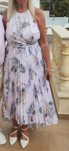ted baker sasski pleated maxi dress Ted Baker Pleated Maxi Dress Ted Baker Green Pleated Dress Ted Baker SASSKI Pleated Maxi Dress