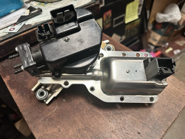 Boîtier De Secteur Vintage 450, Référence 5230126076 - Pièce De Rechange NOS (neuve Ancienne) - Sans étiquette