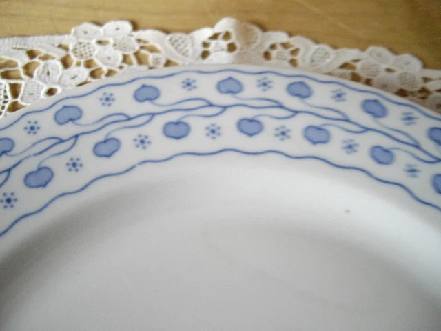 Vintage Syracuse China O.P.CO  Blue Leaves & Flowers  8 7/8" Plate ~ 3