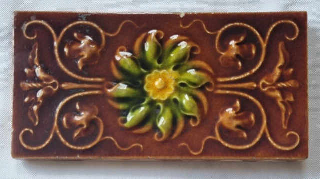 Single Victorian Tile . 3 X 6 Inch C1890.