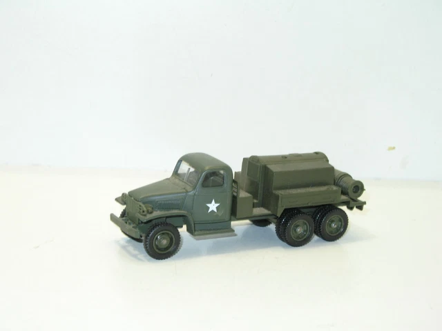 Lot De 7 Camions Militaires Solido GMC - échelle 1/50 - Vert - Neufs - Collection