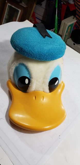 VTG 1980s Donald Duck SnapBack Hat USA Plush 3D Plastic Bill Walt Disney world