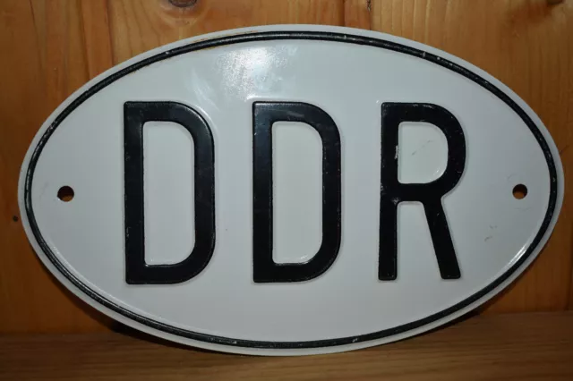 Altes DDR TAXI Schild, Taxischild