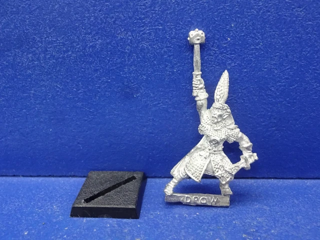 Lot Warhammer AOS - 8 Lanciers Elfes Noirs + État Major - Figurines Métal Citadel GW (Occasion)