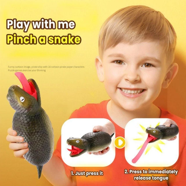 Squeezing Snake Toy Portable Scary Props Cartoon Sensory For Stocking Toy I5B3