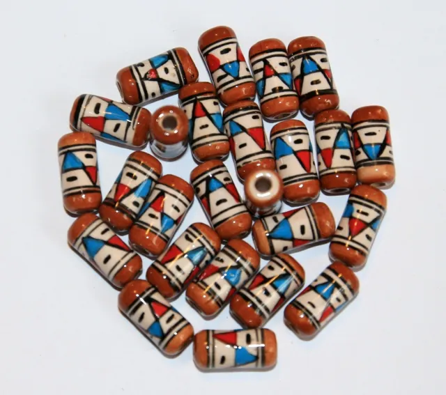 25 Keramik Perlen 14 mm Walze Zylinder braun Inka Muster Indianer Schmuck Nr.47