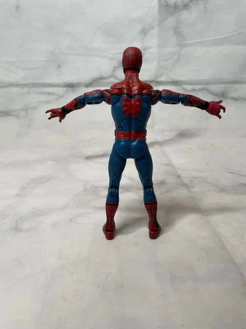 Marvel Legends Spider-Man: Homecoming – Action Figure Tuta Fatta In Casa (15,2 Cm) Con Pezzo Build-A-Figure Vulture Flight Gear - 3