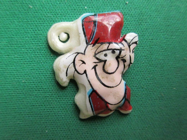 1976 Wacky Races Private Meekly Hanna Barbera Premium Mexican Vinyl Decal