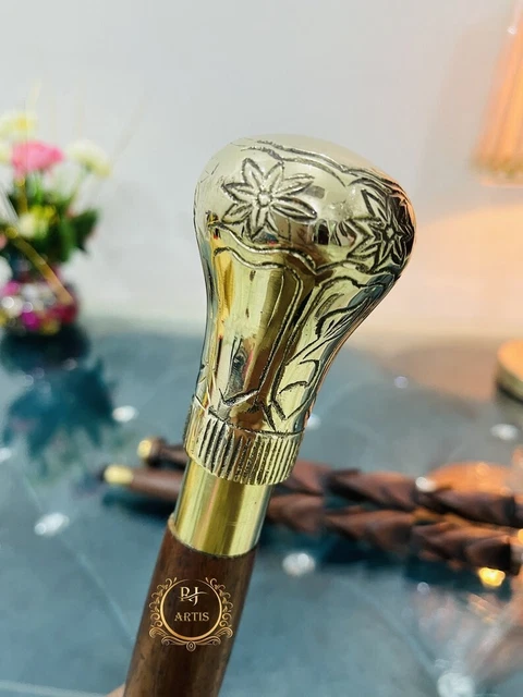 Loupe Ancienne De Décoration En Laiton Et Bois - Belle Poignée, Cadeau Original