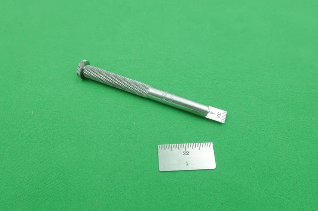 Brown & Sharpe 335 Small Steel Rule Holder with 2 Rules 1/4 & 1"