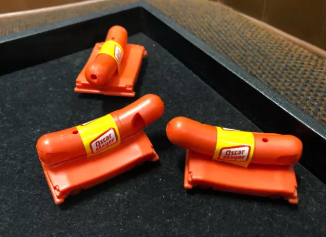 3  Oscar Mayer Wiener Mobile 2” Whistles Vintage Collectible-FLAWLESS  CONDITION
