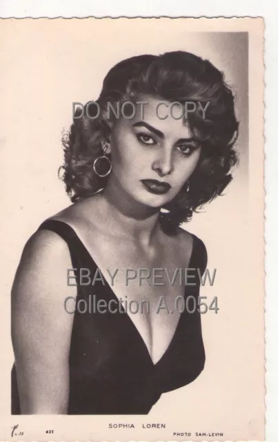 Carte Postale Photo  Ancienne Celebrite Actrice  - N° 54 -  Sophia Loren -