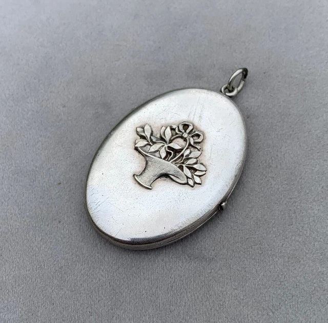 Pendentif Ancien Porte-photo Reliquaire - Verre Et Laiton Doré, Occasion