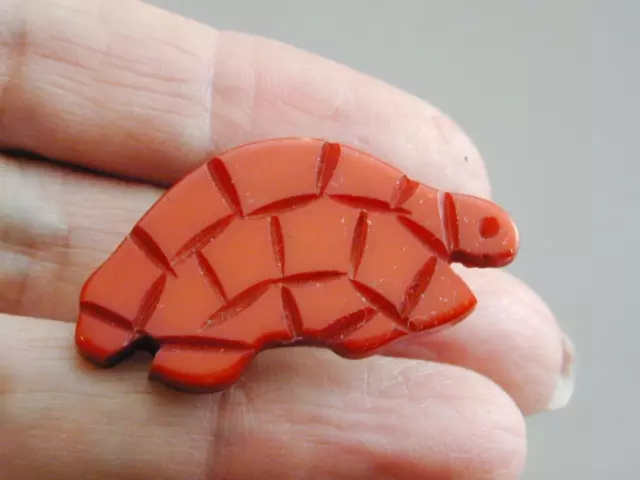 Early Lucite Plastic Bakelite Carved Red Turtle Pin