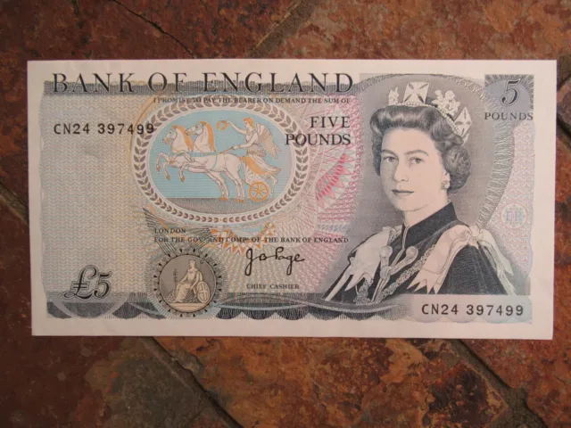 Uncirculated Bank of England Five Pound Banknote Bill