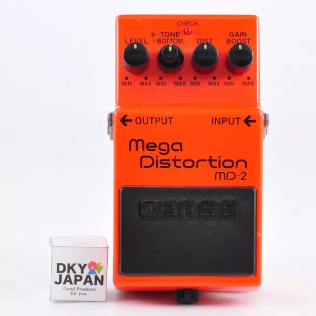 Boss MD-2 pédale d'effets de guitare Mega Distortion MIT utilisée du japon...