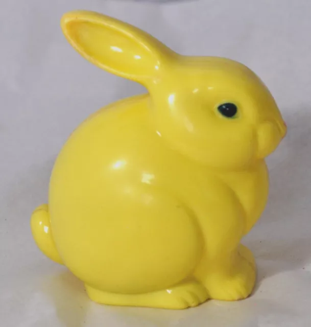 VTG 1950S KNICKERBOCKER EASTER BUNNY TOY PLASTIC RATTLE Sml Yellow