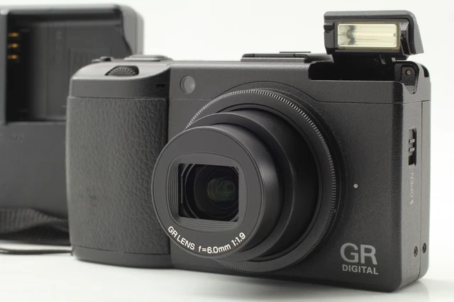[MINT] Ricoh GR Digital iii 3 10.0MP Compact Digital Camera From JAPAN