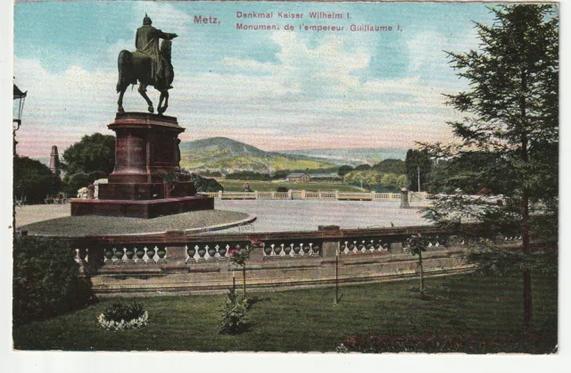 METZ - Moselle - CPA 57 - vue sur le monument de l' empereur Guillaume