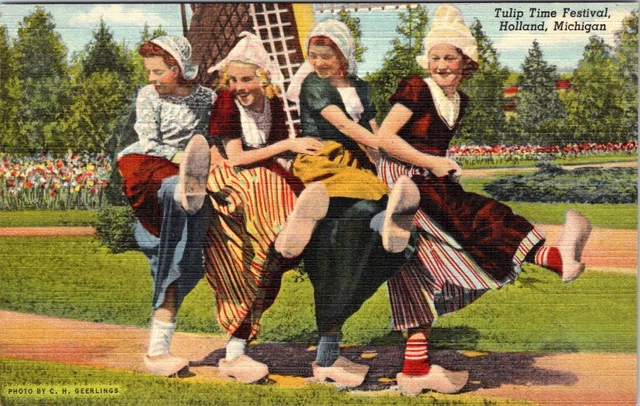 Tulip Time Festival, HOLLAND, Michigan Linen Postcard - Curt Teich